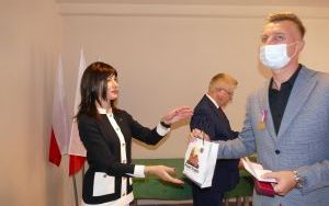 Wręczanie medalu (3)