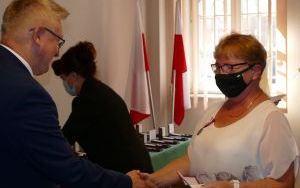 Wręczanie medalu (6)