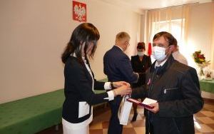 Wręczanie medalu (2)