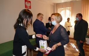 Wręczanie medalu (6)