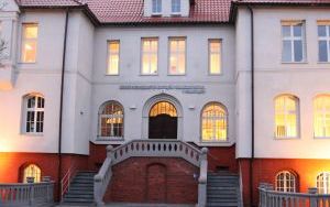 Odrestaurowany gmach (4)